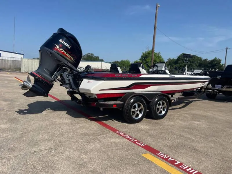 Slide: The Image of 2016 Skeeter ZX 250 boat with Yamaha engine on trailer. - 6
