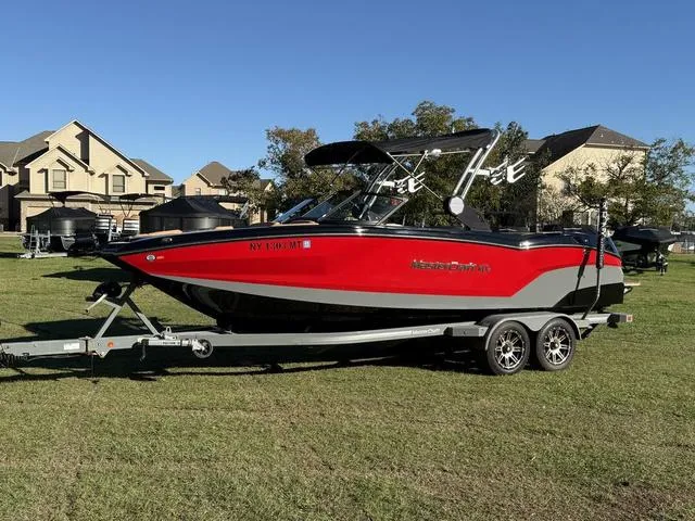 Slide: The Image of MasterCraft NXT24 2022 - 6