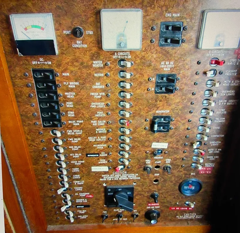 Slide: The Image of Control panel of a 1988 Ocean Yachts 55 Super Sport boat. - 33