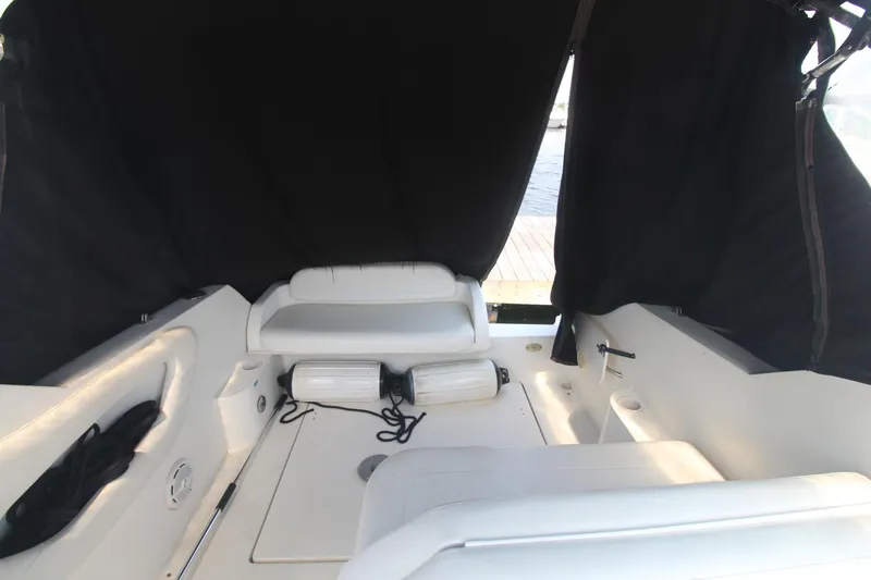 Slide: The Image of Wellcraft 2600 Martinique 2000 - 13