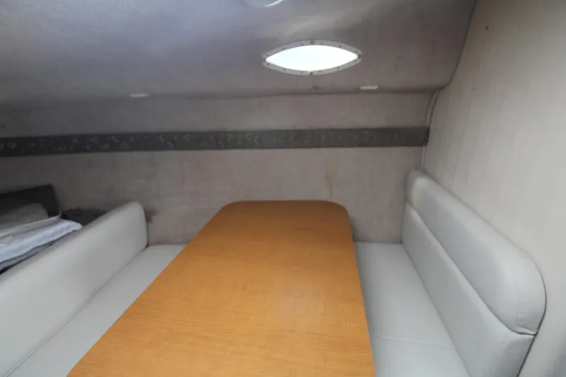 Slide: The Image of Wellcraft 2600 Martinique 2000 - 20