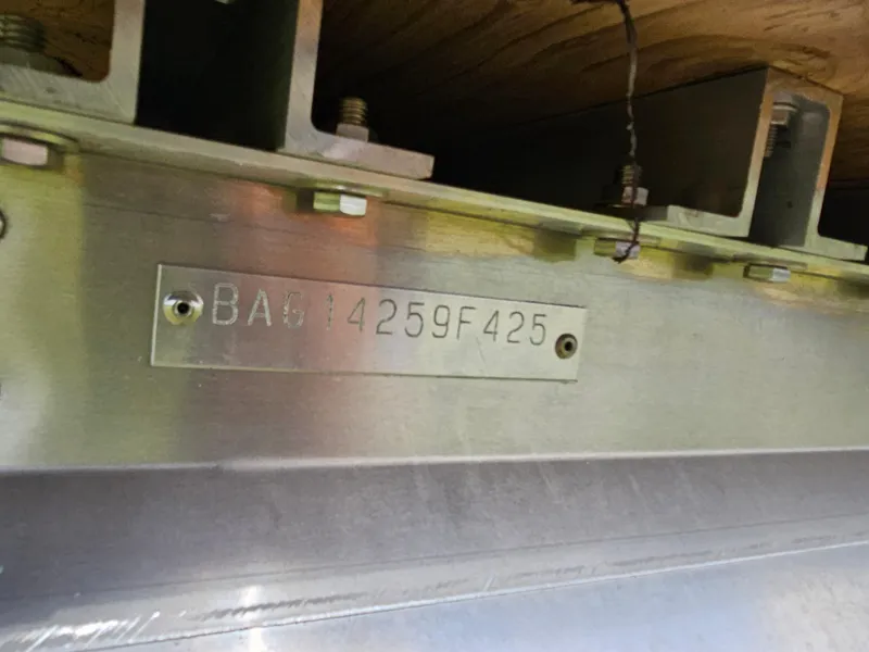 Slide: The Image of 2025 Bentley Legacy 243 Navigator Tritoon (Sport 3) - 25