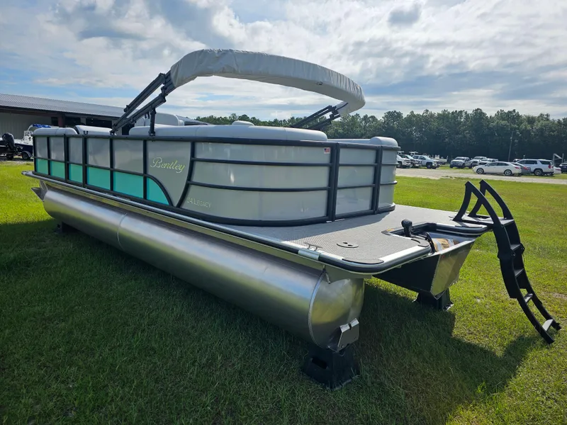 Slide: The Image of 2025 Bentley Legacy 243 Navigator Tritoon (Sport 3) - 3