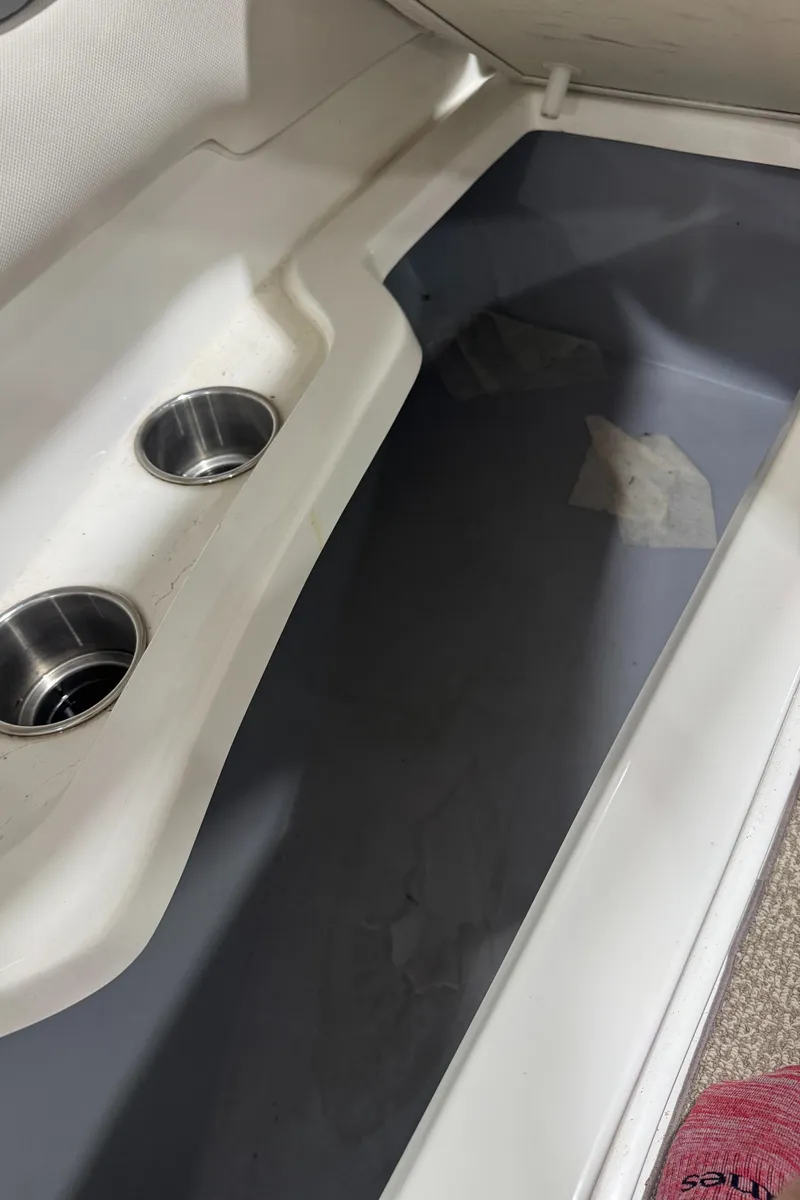Slide: The Image of Rinker 276 Captiva Bowrider 2013 - 50