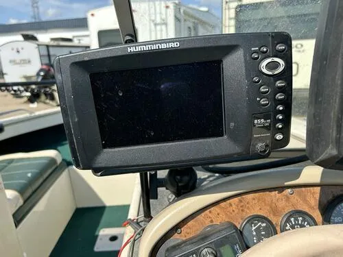 Slide: The Image of Crestliner 1750 Fish Hawk 1997 - 12