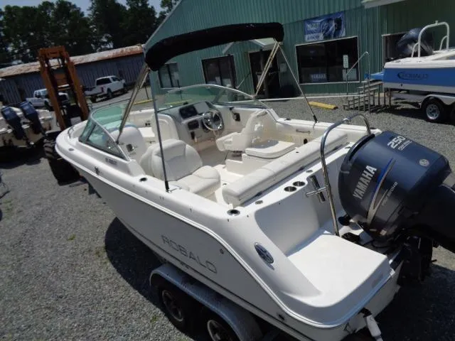 Slide: The Image of 2009 Robalo R227 Dual Console boat with Yamaha 250 engine on trailer. - 14
