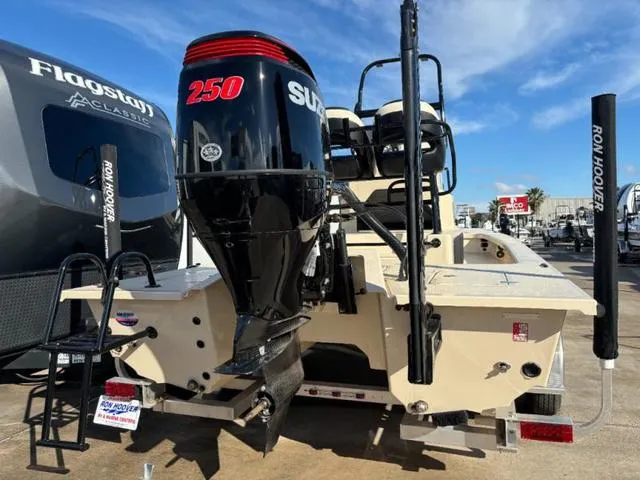 Slide: The Image of Majek M2 ILLUSION 2024 - 4