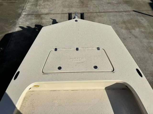 Slide: The Image of Majek M2 ILLUSION 2024 - 8