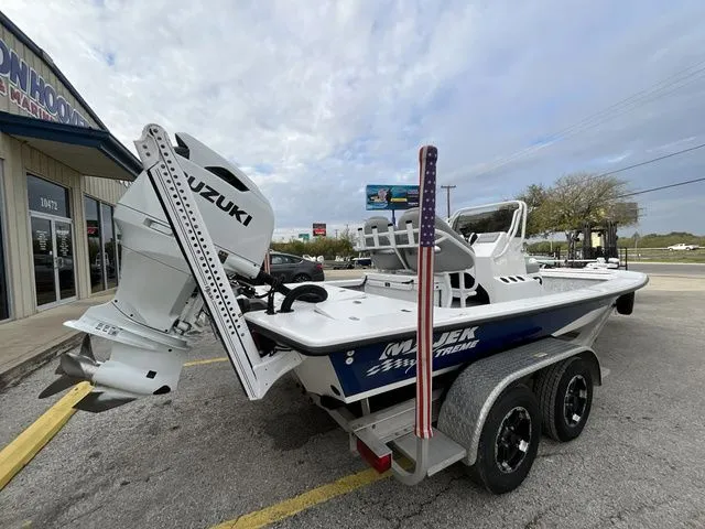 Slide: The Image of Majek 22 Extreme 2024 - 4