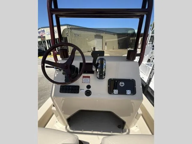 Slide: The Image of Majek M2 ILLUSION 2024 - 13