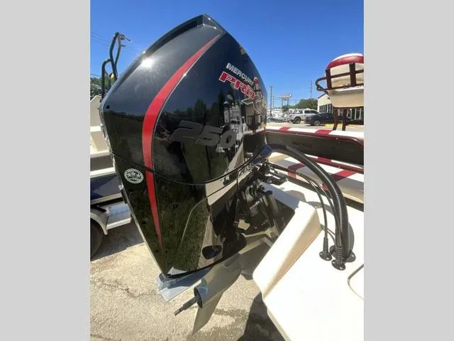 Slide: The Image of Majek M2 ILLUSION 2024 - 5