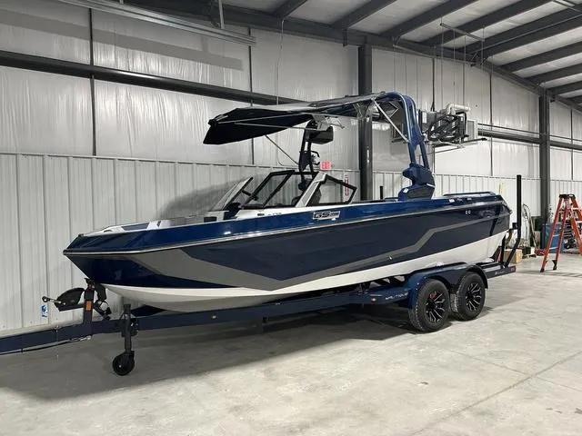 Slide: The Image of Nautique Super Air Nautique GS20 2025 - 2