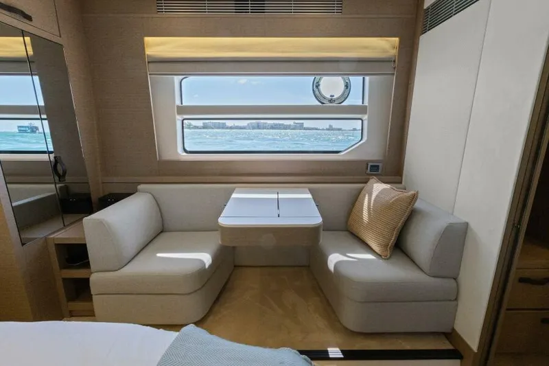 Slide: The Image of Master Stateroom - 25