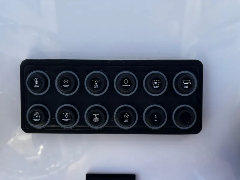 Slide: The Image of Sportsman Heritage 231 Center Console 2024 - 17