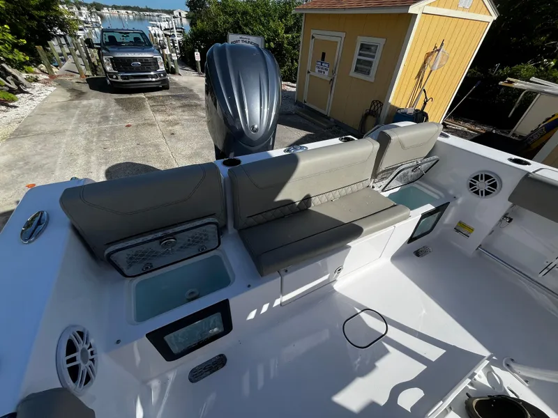 Slide: The Image of Sportsman Heritage 231 Center Console 2024 - 9