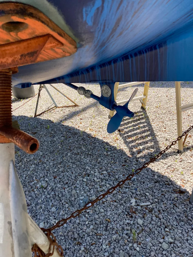 Slide: The Image of O'Day 28 1985 - 4