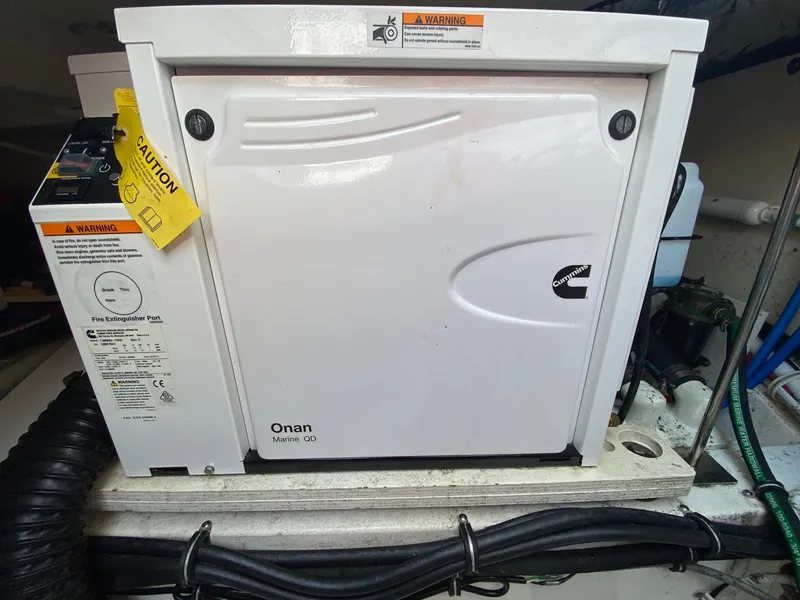 Slide: The Image of Tiara 43 LE 2021 - 39