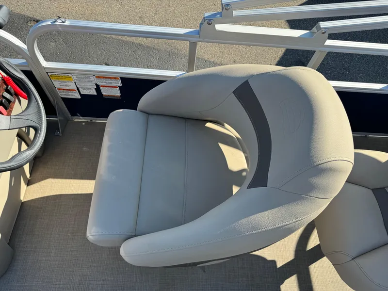 Slide: The Image of 2023 Sun Tracker Bass Buggy 18 DLX boat seat, gray upholstery, top view. - 11