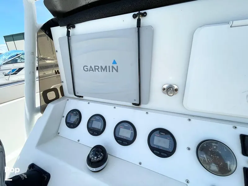 Slide: The Image of 1991 Pro-Line 2500 Sportsman for sale in Villa Rica, GA - 18