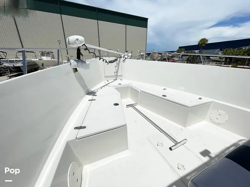 Slide: The Image of 1991 Pro-Line 2500 Sportsman for sale in Villa Rica, GA - 25