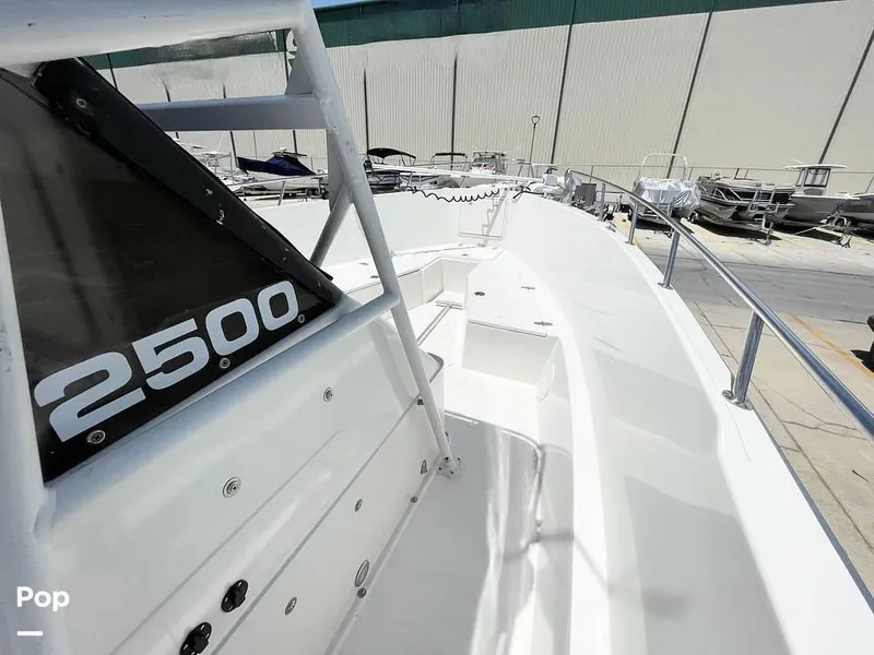 Slide: The Image of 1991 Pro-Line 2500 Sportsman for sale in Villa Rica, GA - 5