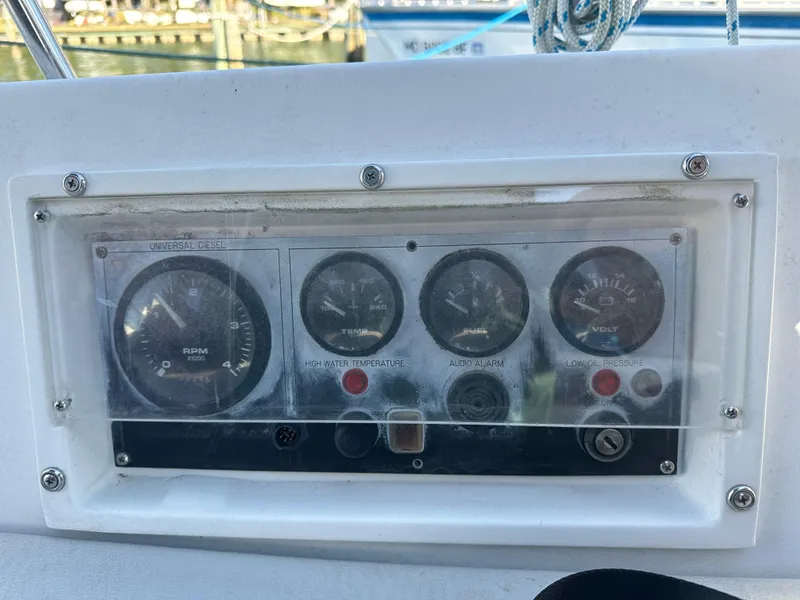 Slide: The Image of Catalina 30 1983 - 52