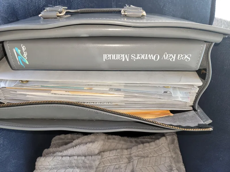 Slide: The Image of Sea Ray 370 Sedan Bridge 1996 - 50