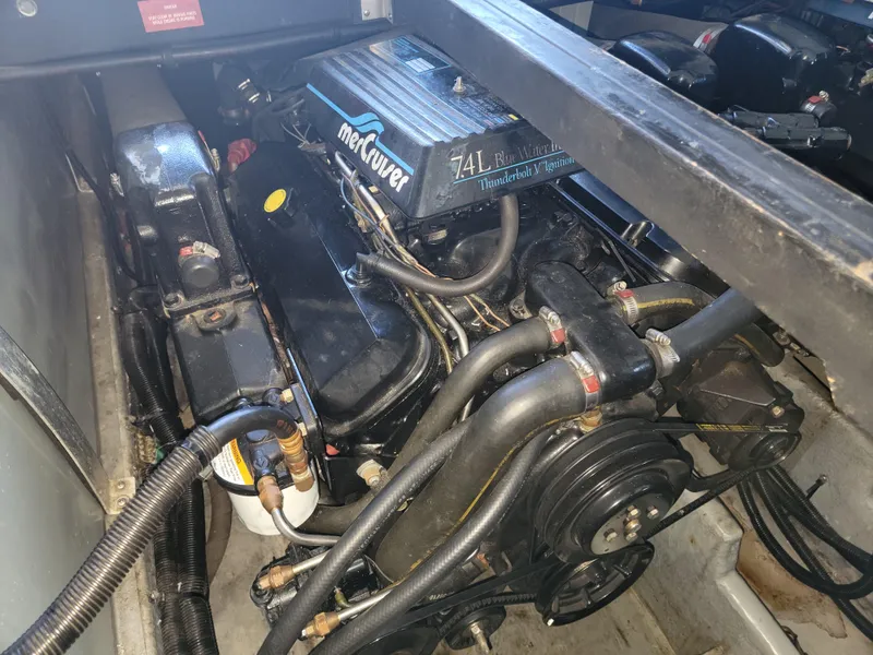 Slide: The Image of Sea Ray 370 Sedan Bridge 1996 - 54