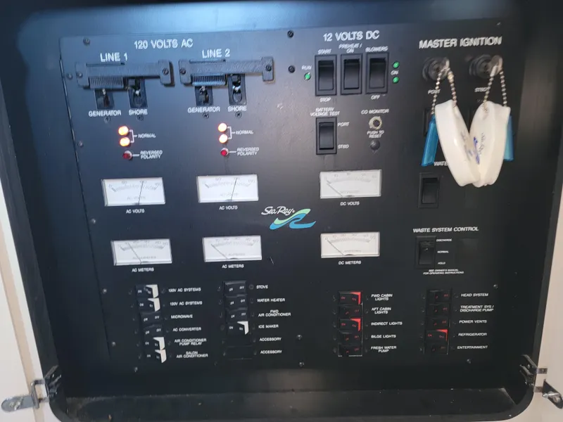 Slide: The Image of Sea Ray 370 Sedan Bridge 1996 - 59