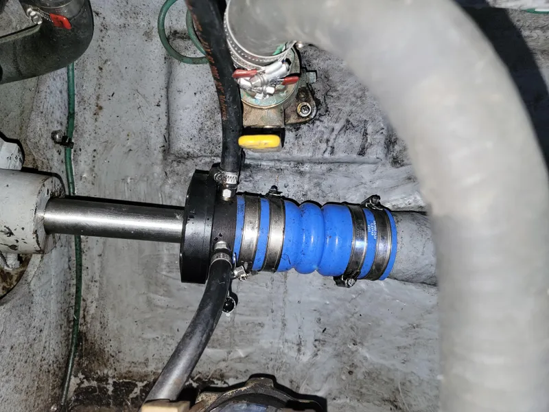 Slide: The Image of Sea Ray 370 Sedan Bridge 1996 - 73