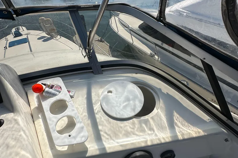 Slide: The Image of Sea Ray 370 Sedan Bridge 1996 - 96