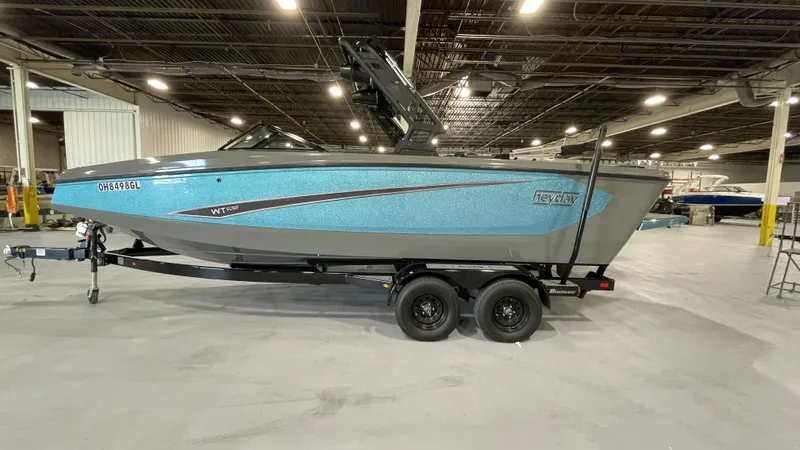 The Image of Heyday Wake Boats WTSurf 2021 - 1