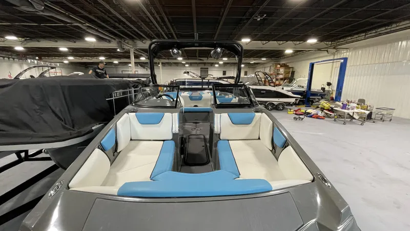 Slide: The Image of Heyday Wake Boats WTSurf 2021 - 7