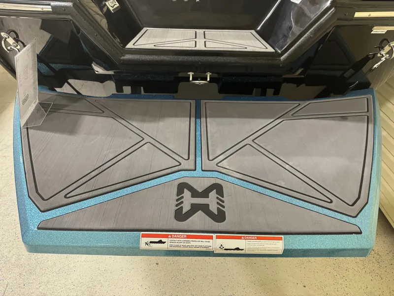 Slide: The Image of Heyday Wake Boats WT Surf 2023 - 2