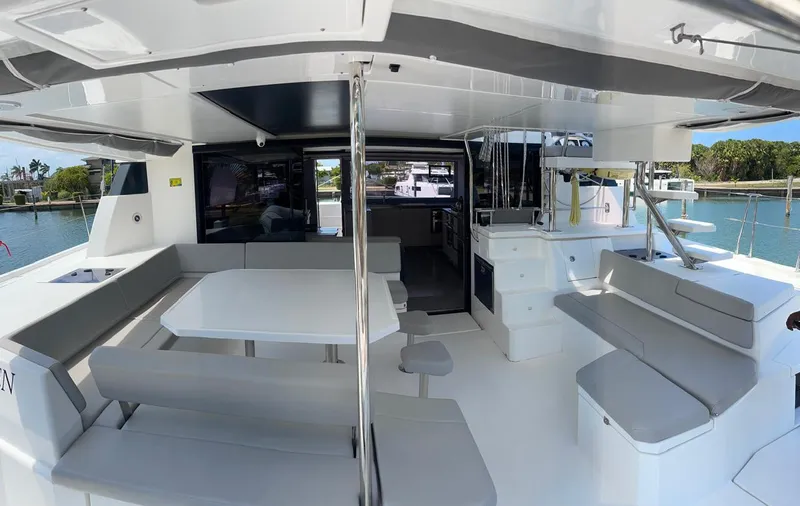 Slide: The Image of Leopard 50 yacht 2020 model, spacious outdoor seating and dining area. - 47