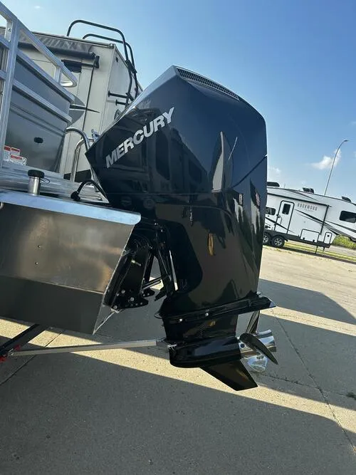 Slide: The Image of 2025 Sun Tracker Fishin' Barge 22 XP3 with Mercury outboard motor. - 14