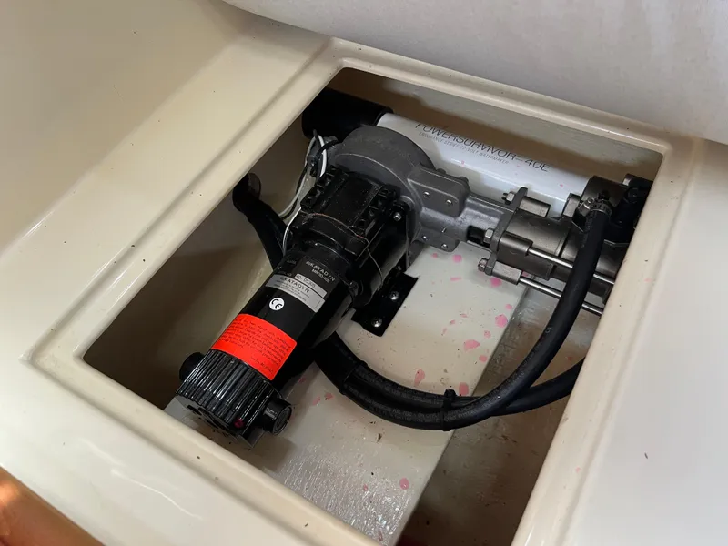 Slide: The Image of Pacific Seacraft 34 1994 - 60