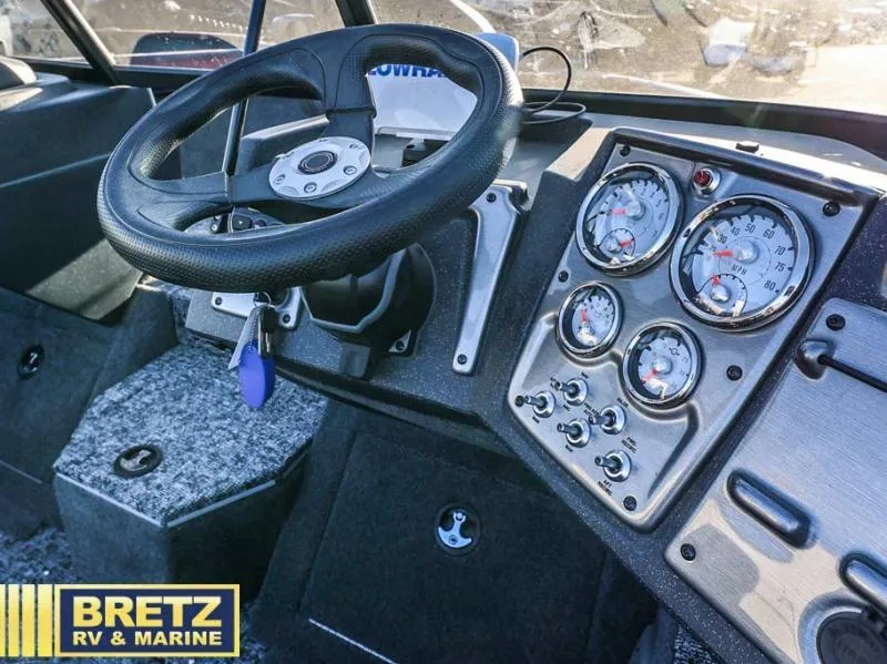 Slide: The Image of Pro V-175 Combo 2025 - 14