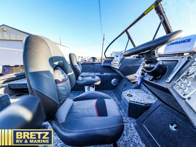 Slide: The Image of Pro V-175 Combo 2025 - 15