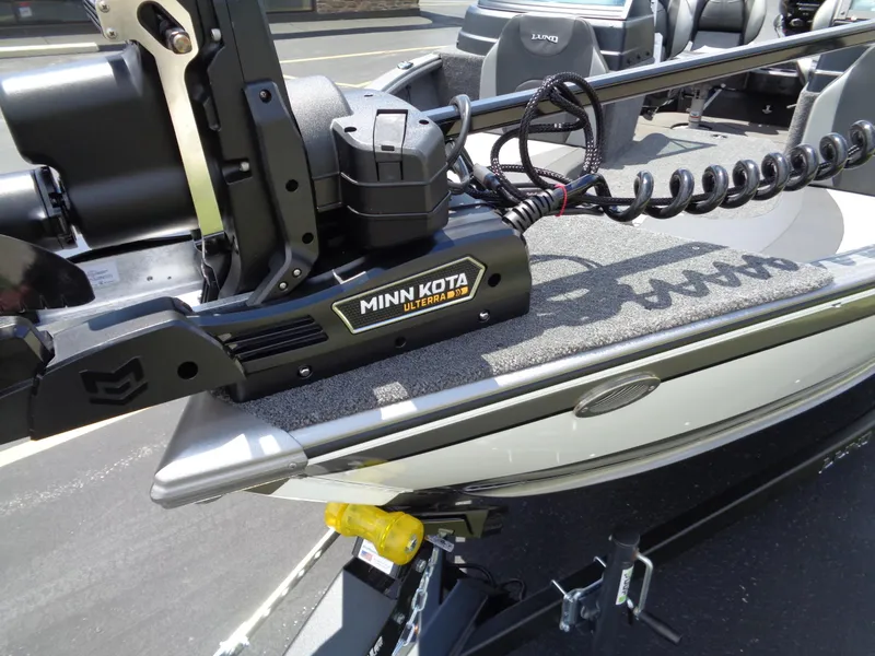 Slide: The Image of 2024 Lund 1775 Impact XS boat with Minn Kota Ultrex trolling motor. - 10