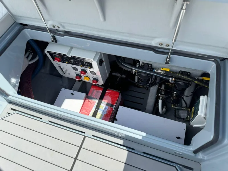 Slide: The Image of Engine compartment of 2025 Ranieri CAYMAN 38.0 EXECUTIVE boat. - 13