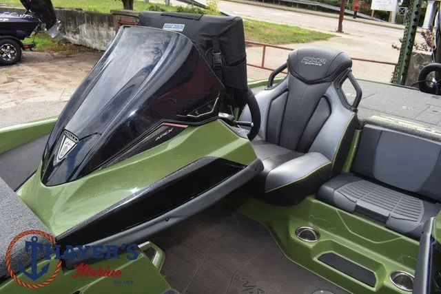 Slide: The Image of Skeeter FXR20 Apex 2022 - 38