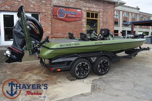 Slide: The Image of Skeeter FXR20 Apex 2022 - 67