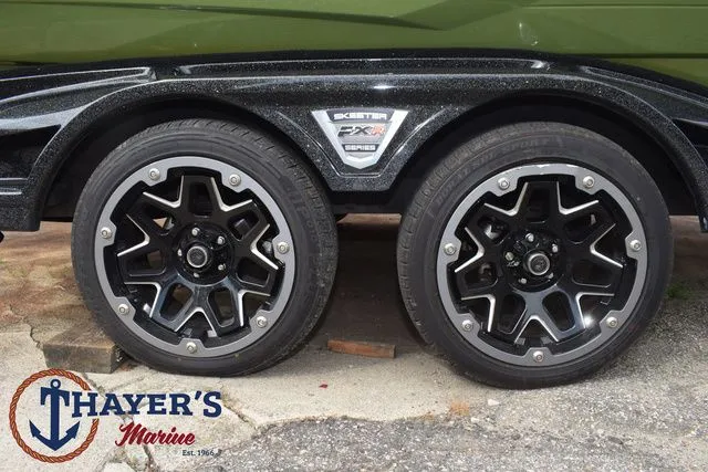 Slide: The Image of Skeeter FXR20 Apex 2022 - 7