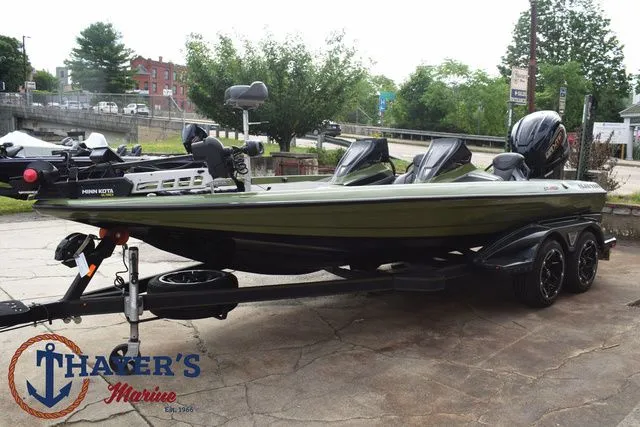 Slide: The Image of Skeeter FXR20 Apex 2022 - 9