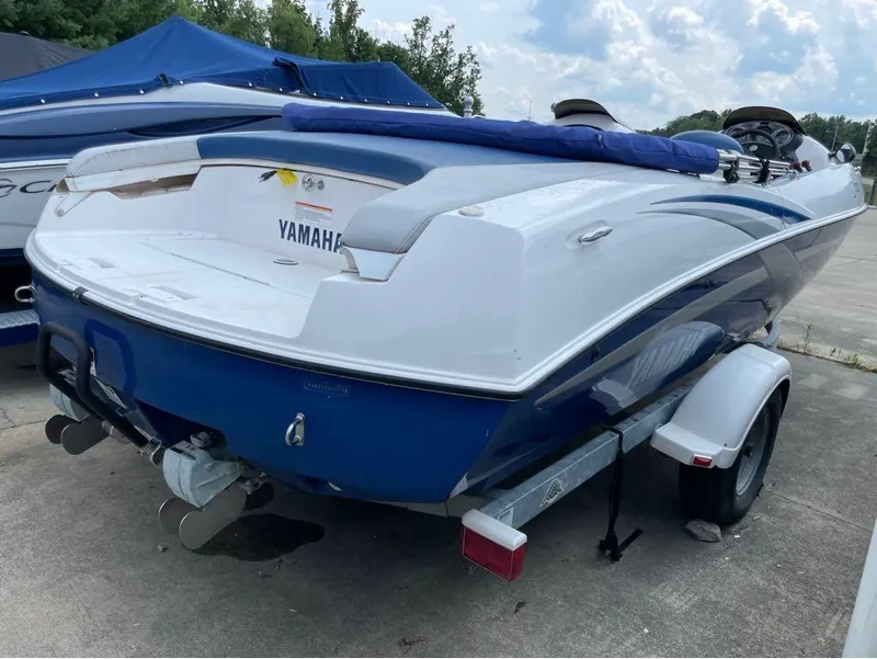 Slide: The Image of Yamaha LX2000 2002 - 2