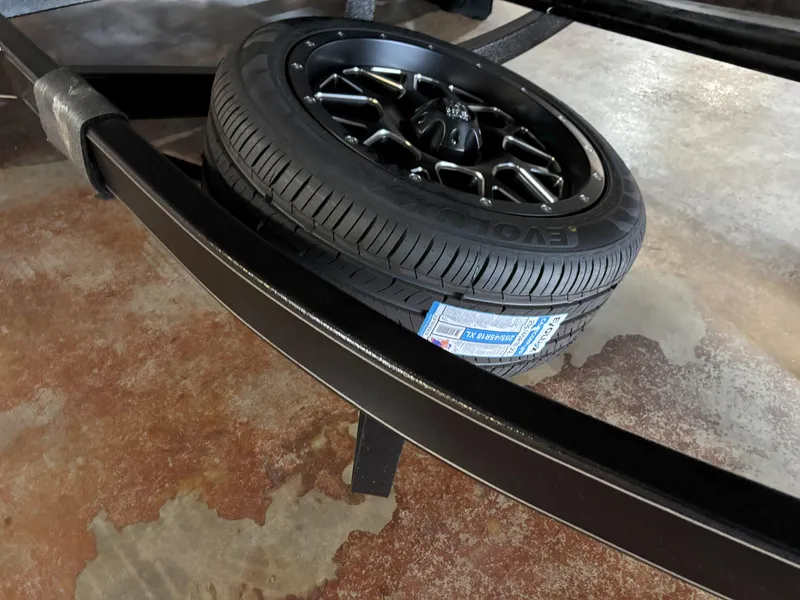 Slide: The Image of Falcon F21 Predator 2025 - 22