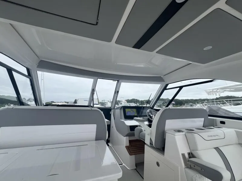 Slide: The Image of Regal LX36 2023 - 12