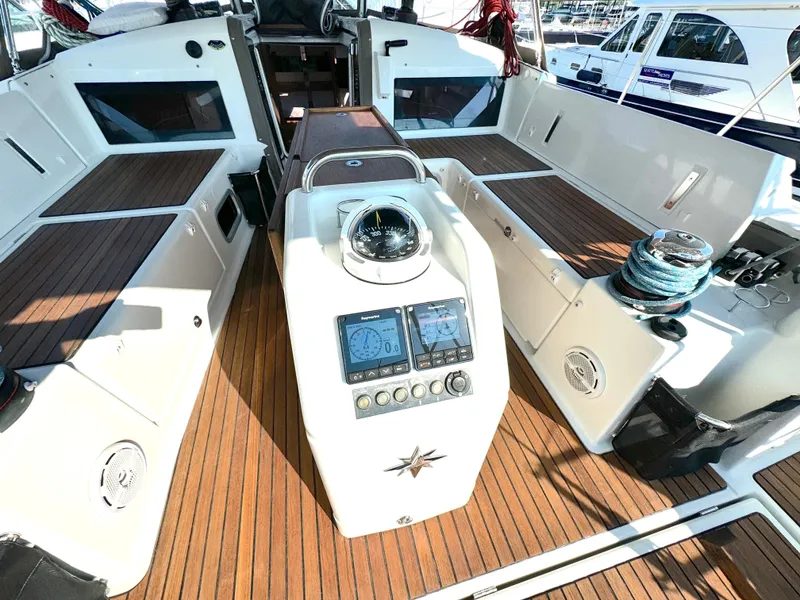 Slide: The Image of Jeanneau Sun Odyssey 440 2019 - 25