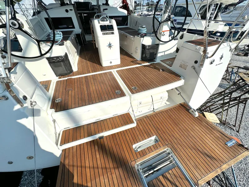 Slide: The Image of Jeanneau Sun Odyssey 440 2019 - 29